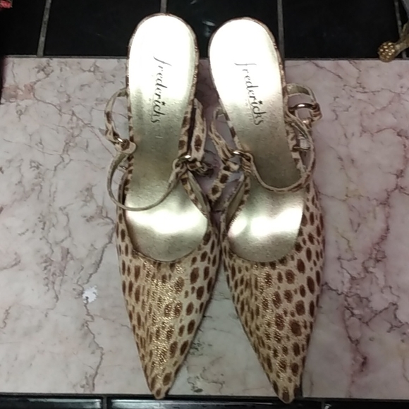 Fredrick's of Hollywood high heels 6 in a half medium - Picture 1 of 2